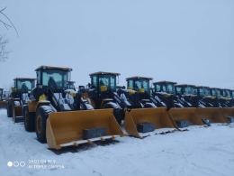 погрузчик LW300FN (4)